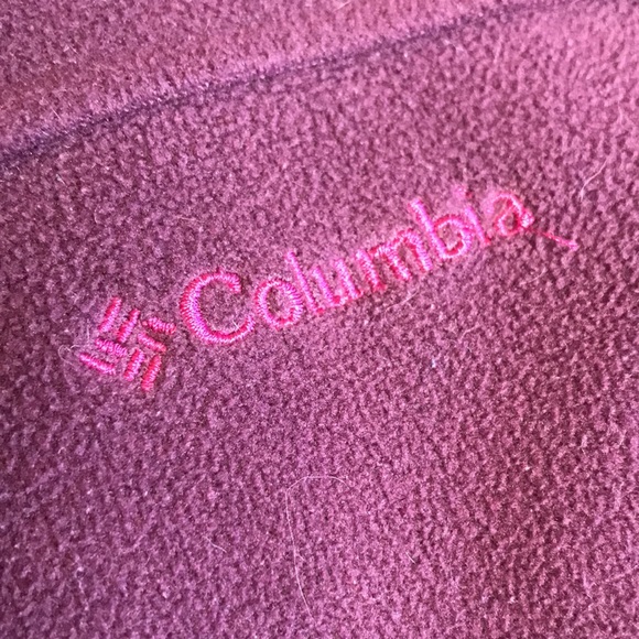 Columbia Fleece Zip-Up - Picture 4 of 9